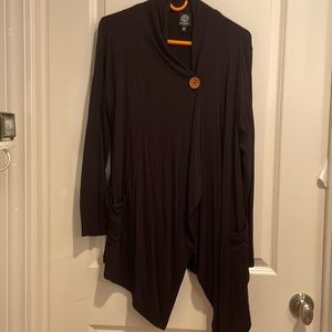 Asymmetrical handkerchief bottom sweatshirt